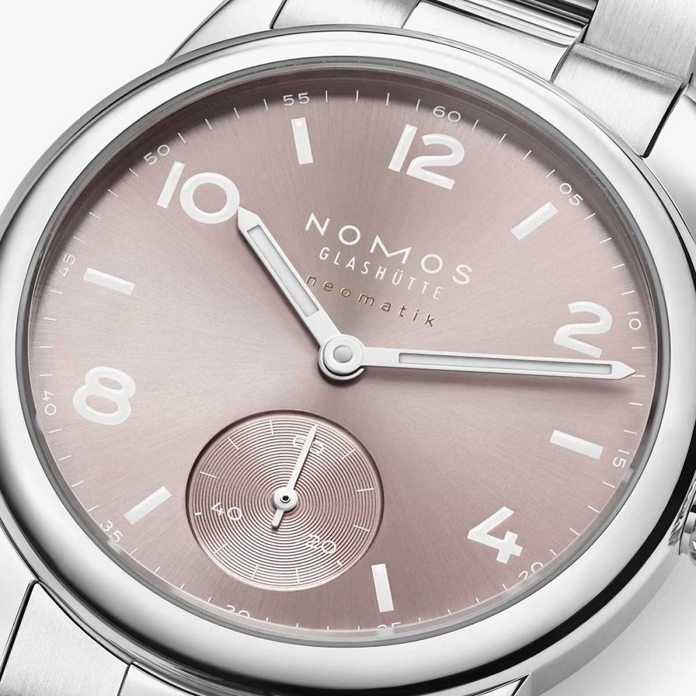 NOMOS Club Sport - neomatik 34 ros&eacute;