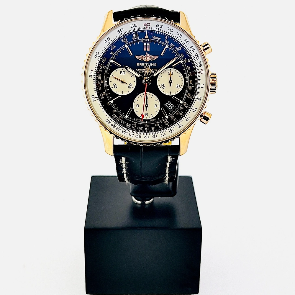 BREITLING Navitimer - 01
