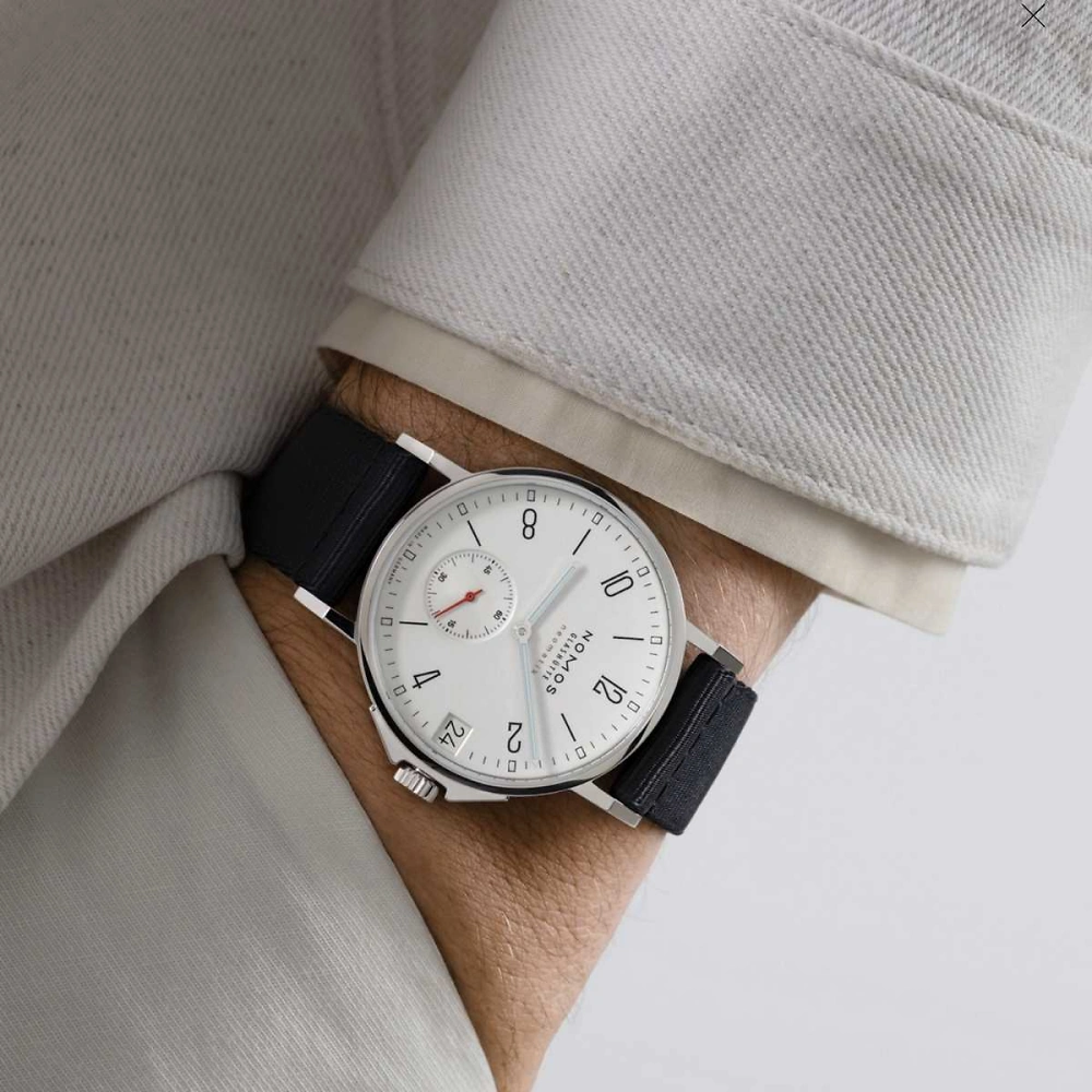 NOMOS Ahoi - neomatik 38 Datum