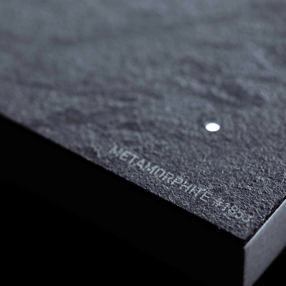 QLOCKTWO EARTH 45 - Creator's Edition Metamorphite