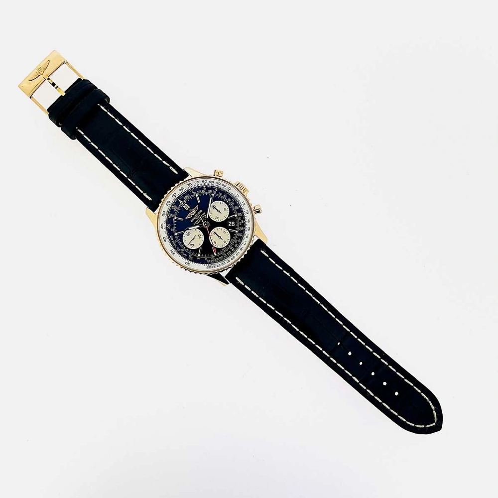 BREITLING Navitimer - 01