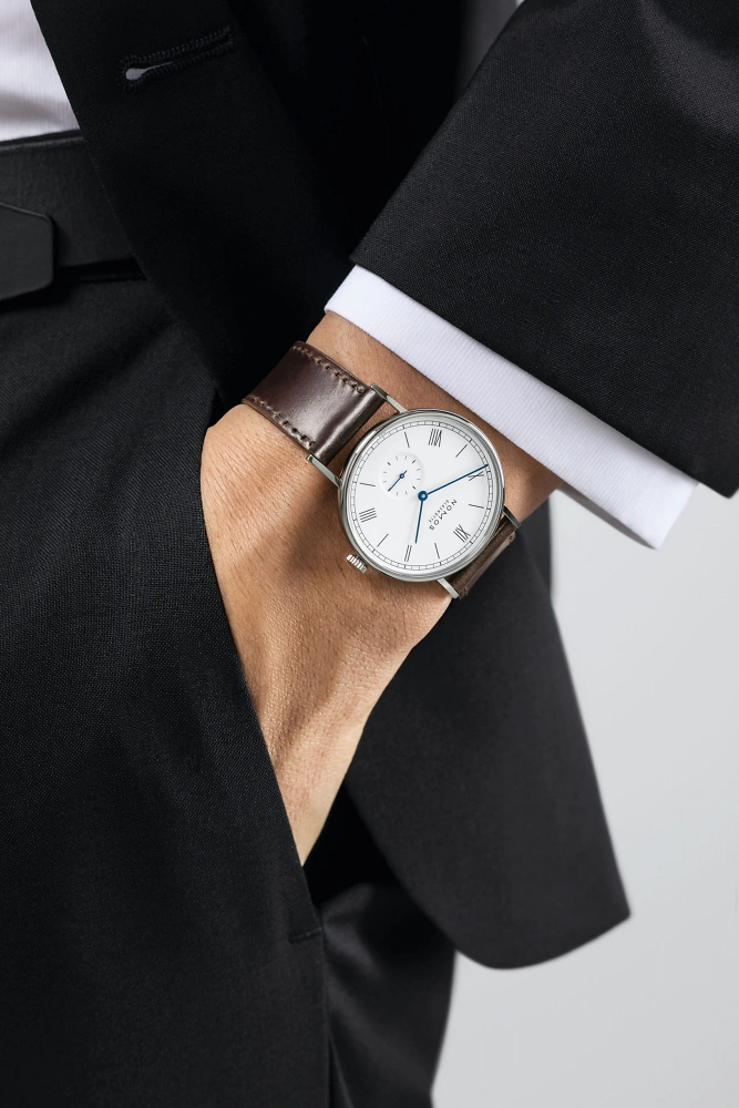 NOMOS Ludwig - 38 emailleweiss