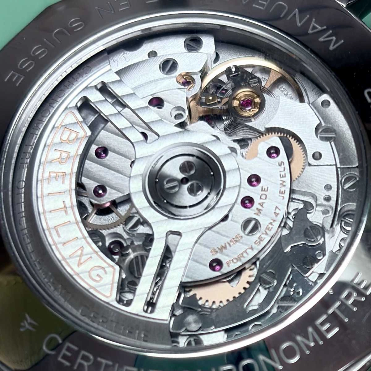 BREITLING Navitimer - 01