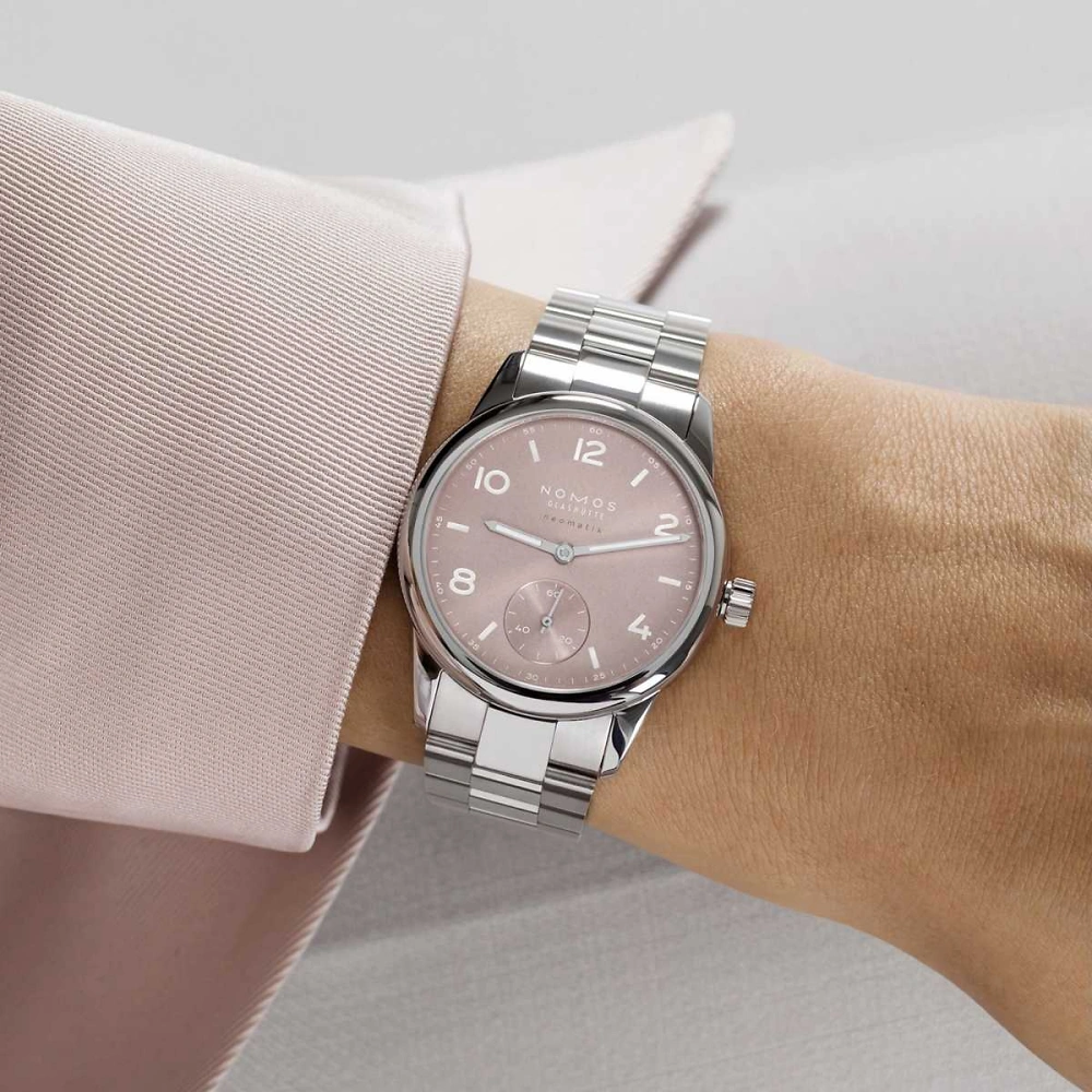 NOMOS Club Sport - neomatik 34 ros&eacute;