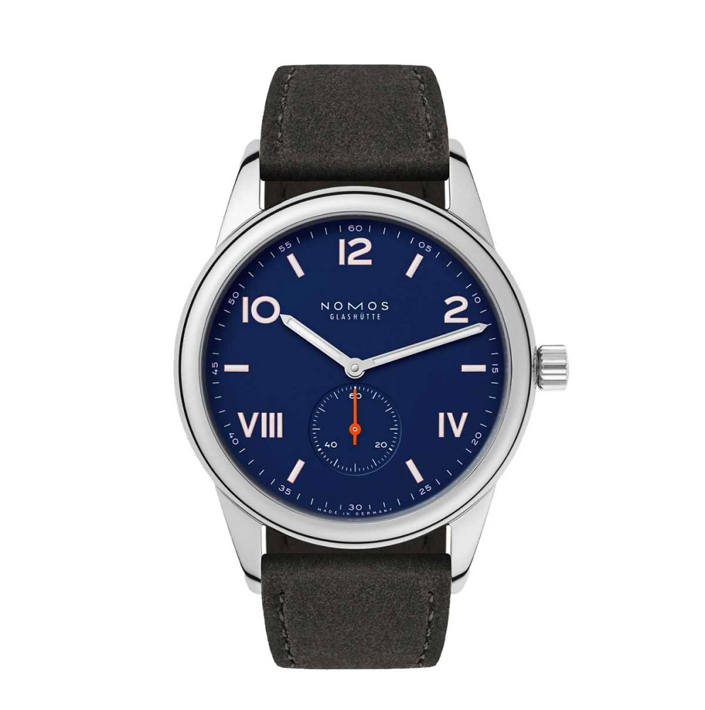 NOMOS Club Campus - 38 night sky