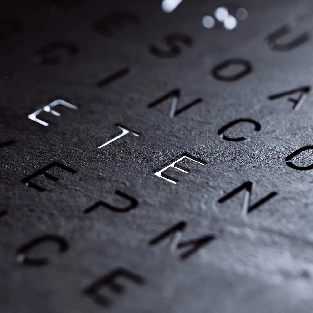 QLOCKTWO EARTH 45 - Creator's Edition Metamorphite