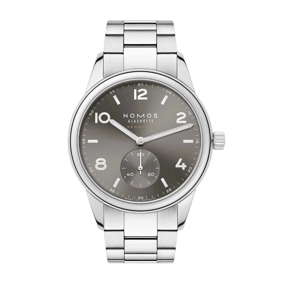 NOMOS Club Sport - neomatik 39 smoke